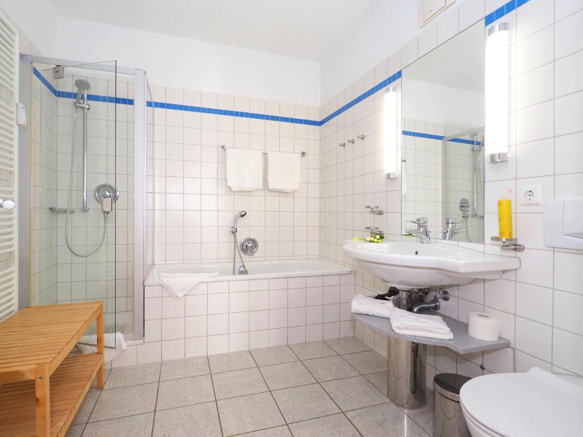 Kaiservillen Heringsdorf - Ferienwohnung Mit 1 Schlafzimmer Und Terrasse D201 Extérieur photo